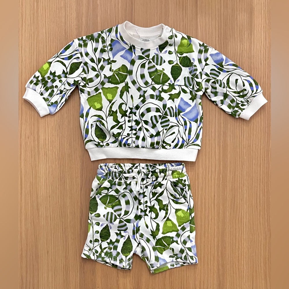 H&M & Georgia Beaumont, Baby Sweatshirt and shorts terry cloth set, 9 months